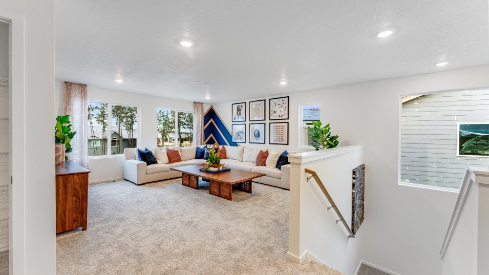 Davenport bonus room