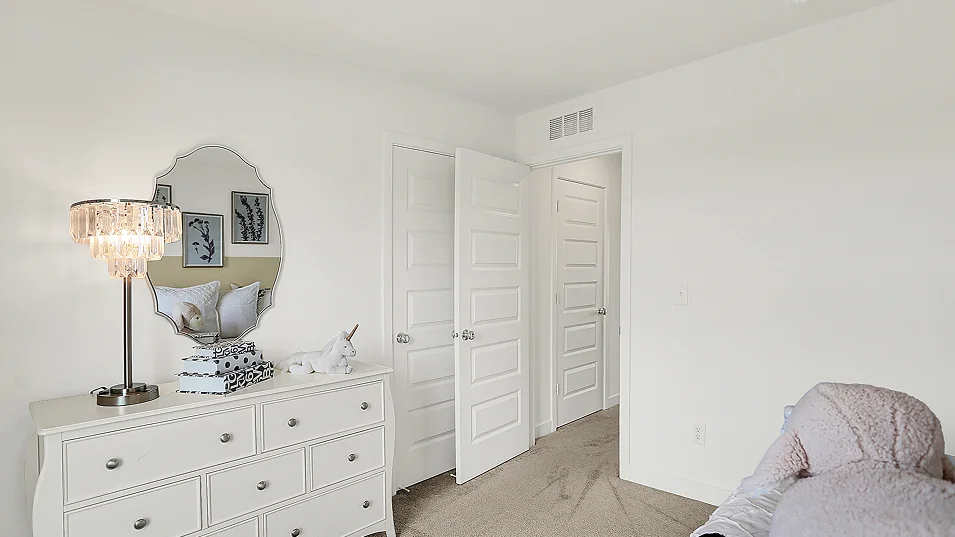 3805 Harmony Bed2 3of4 F2 052125