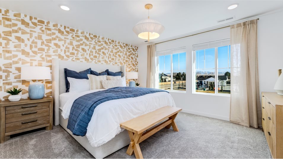 Plan 1660 owners suite