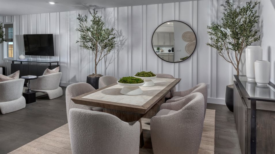 Residence 4 Dining Room