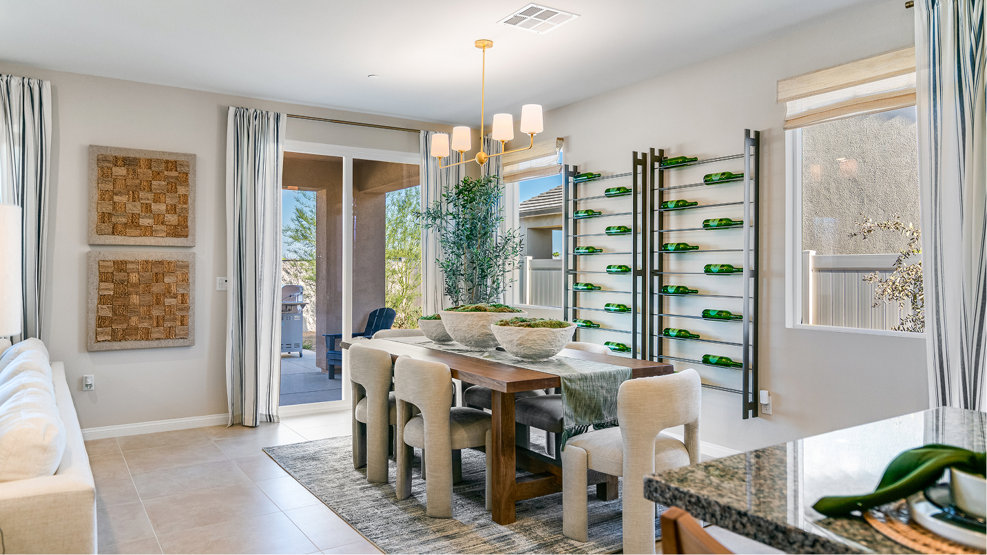 Palencia Espana Res3 Dining 1of2 F1