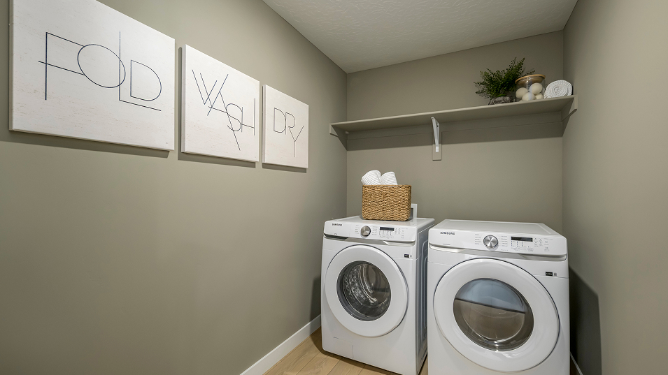 2698 Yosemite Laundry F2 Base4
