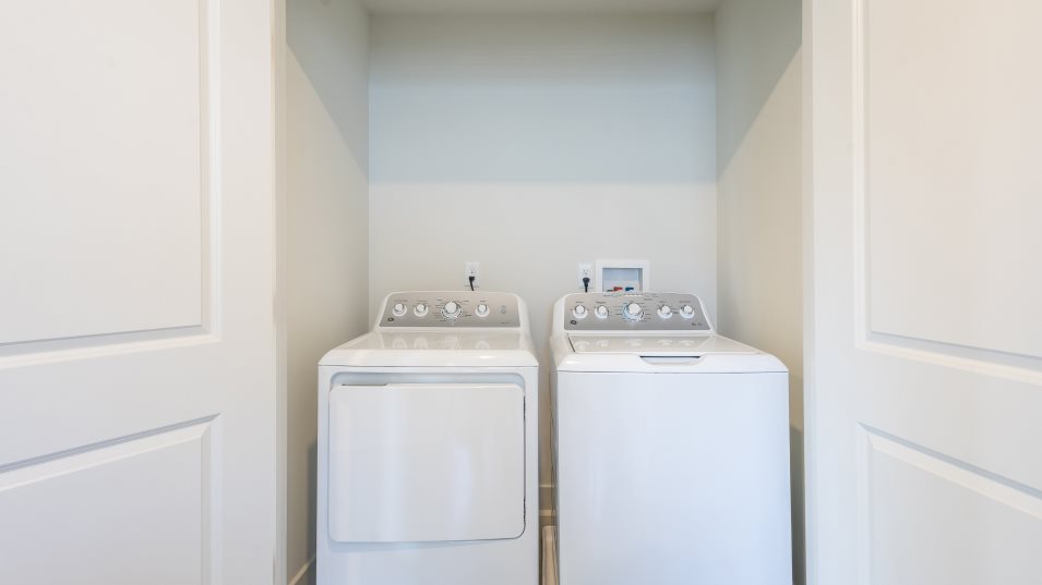 Pershing laundry room
