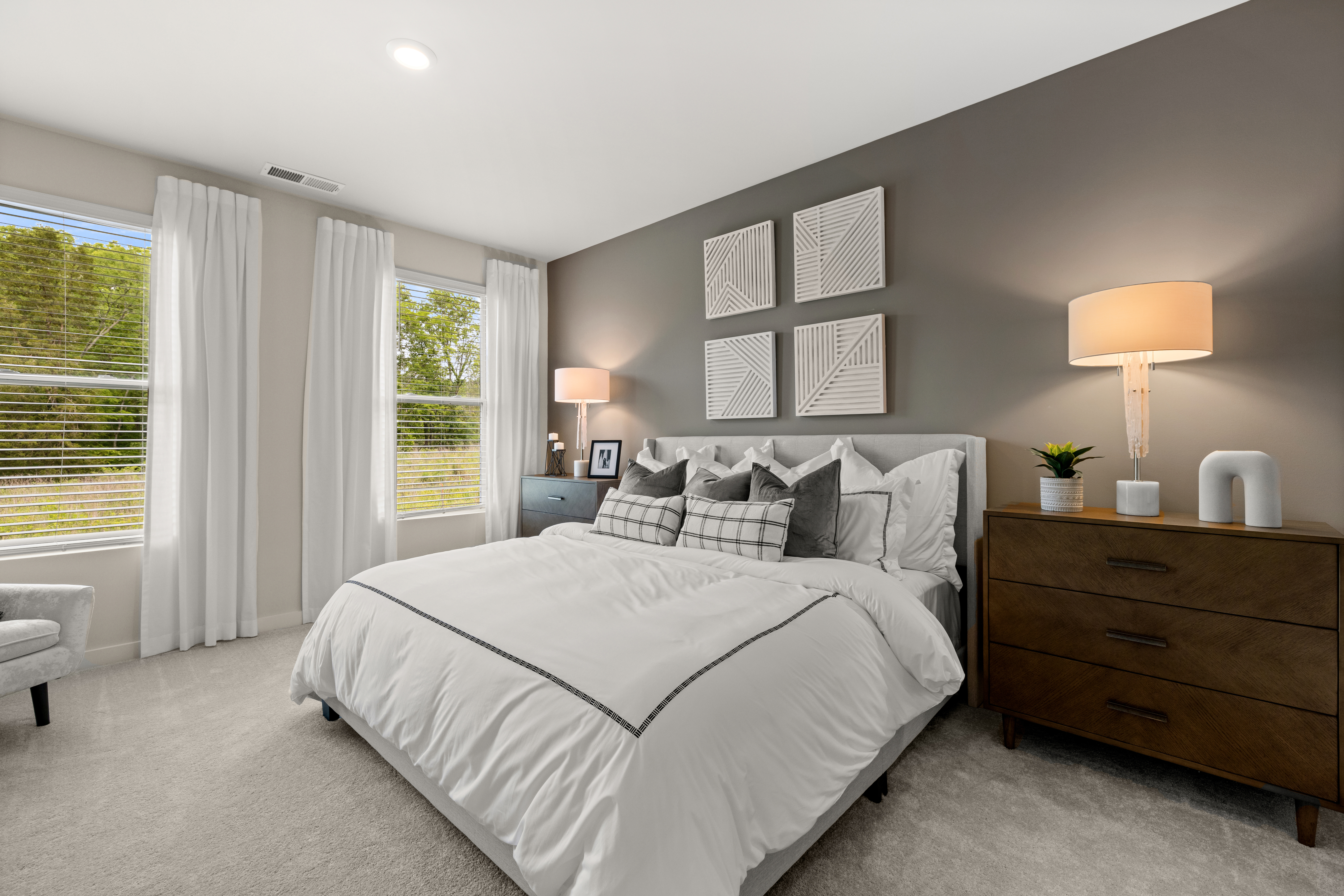 NSH_GrandviewCollection_GwynneFarms_Pic_Ashbury_OwnersSuite_2of4_F1 (2)