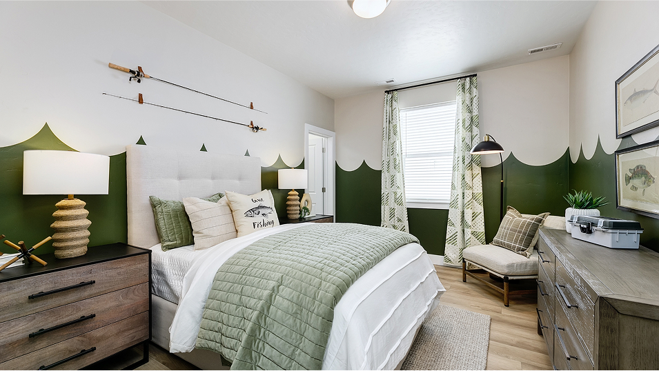 2350 Plan2350 Bed2 F1