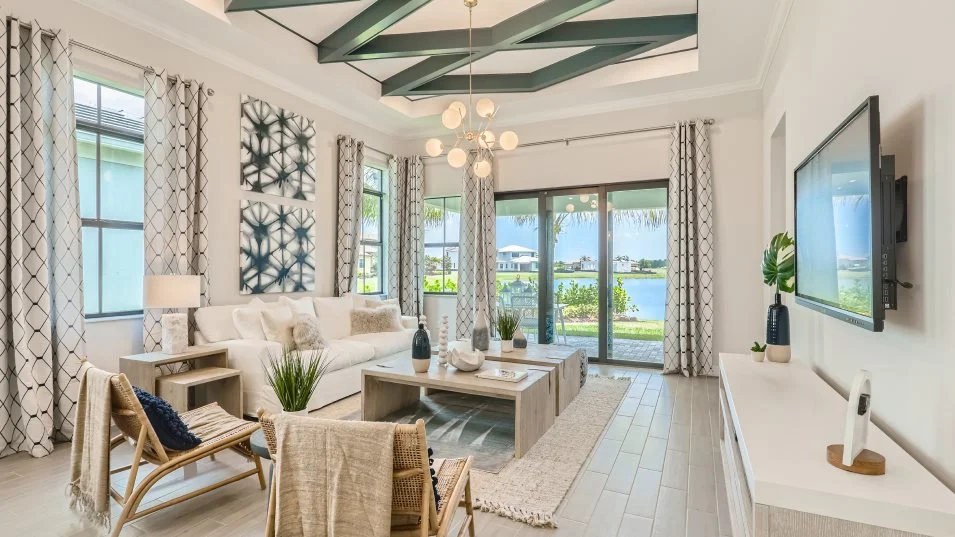 Giulia living room