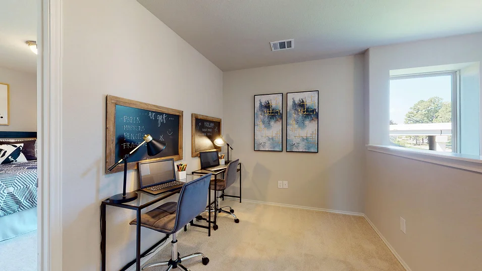 Taylor Core C350 Chelsey Loft 1of2 F2 5 15 25
