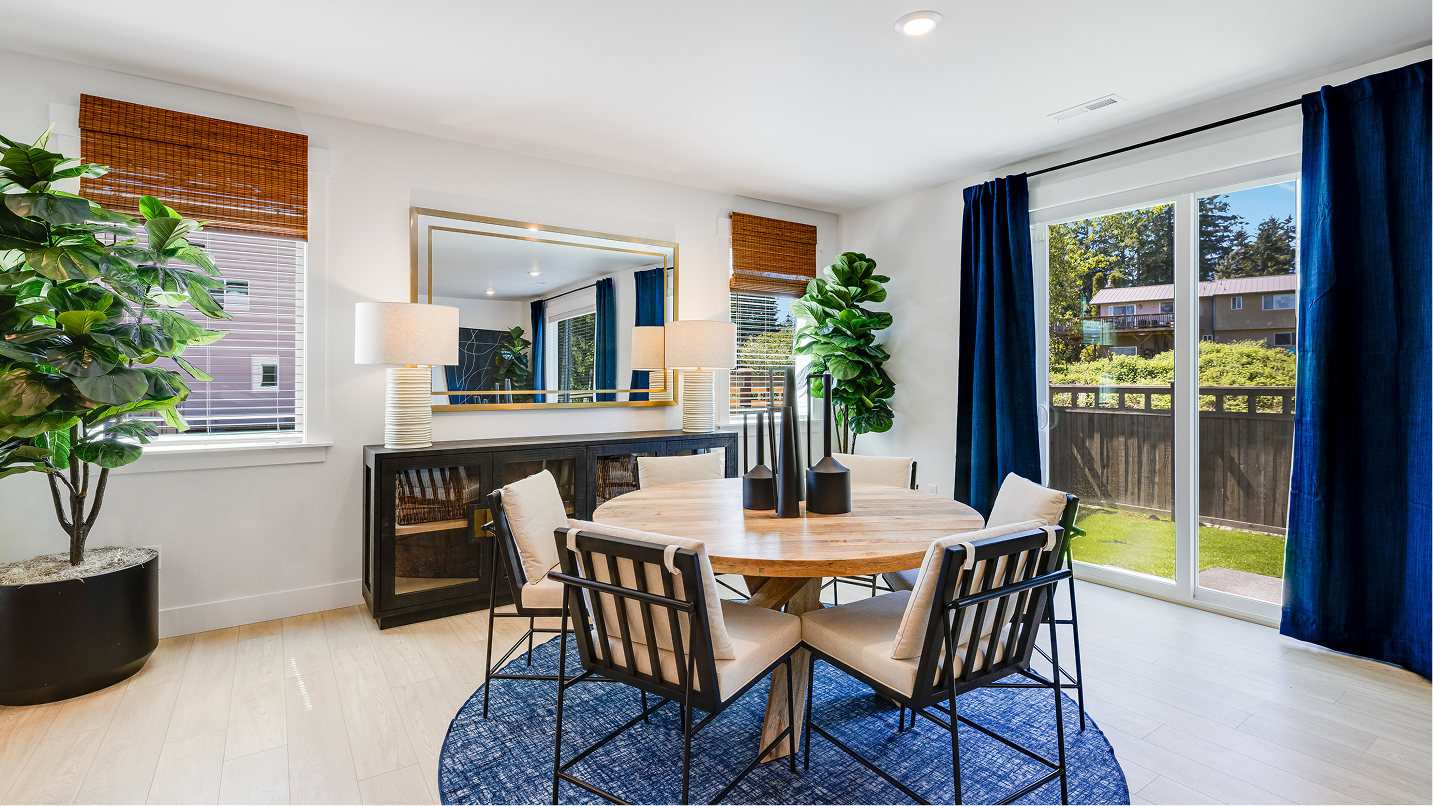 2350 Hickory II Dining 2of5 F1 Base2