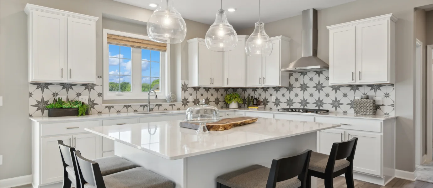 E H06 Snelling Kitchen 1of5 F1