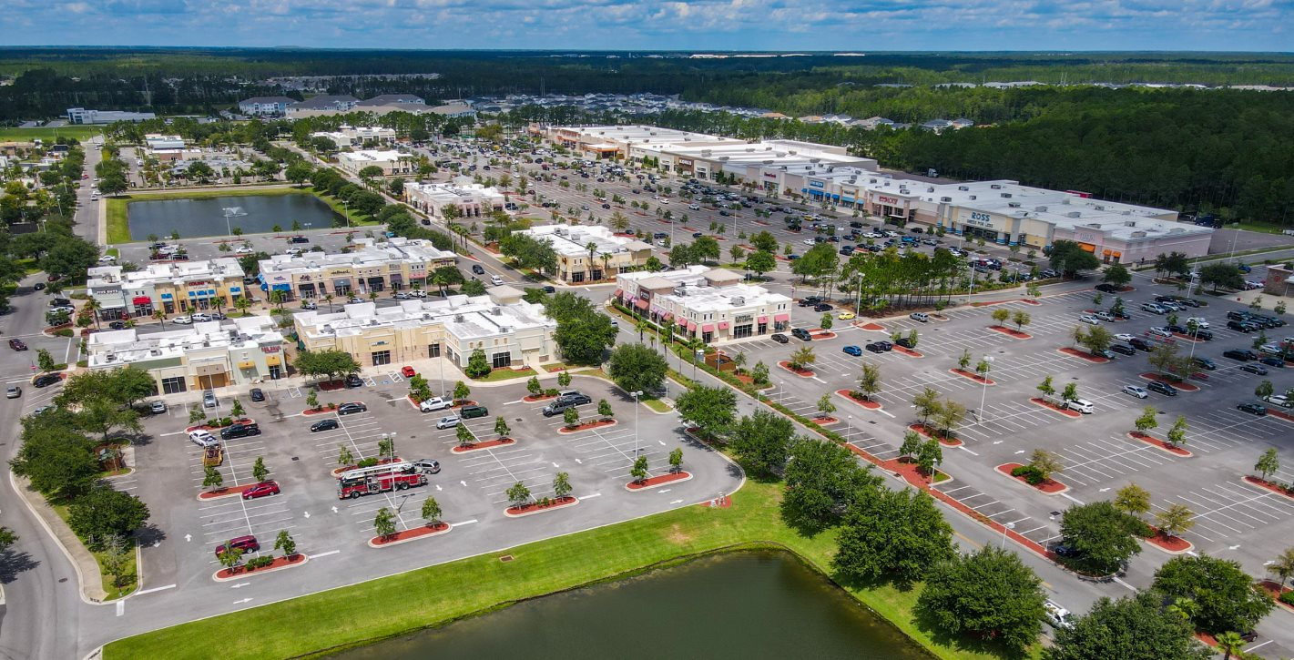 Granada Plaza Shopping Center 