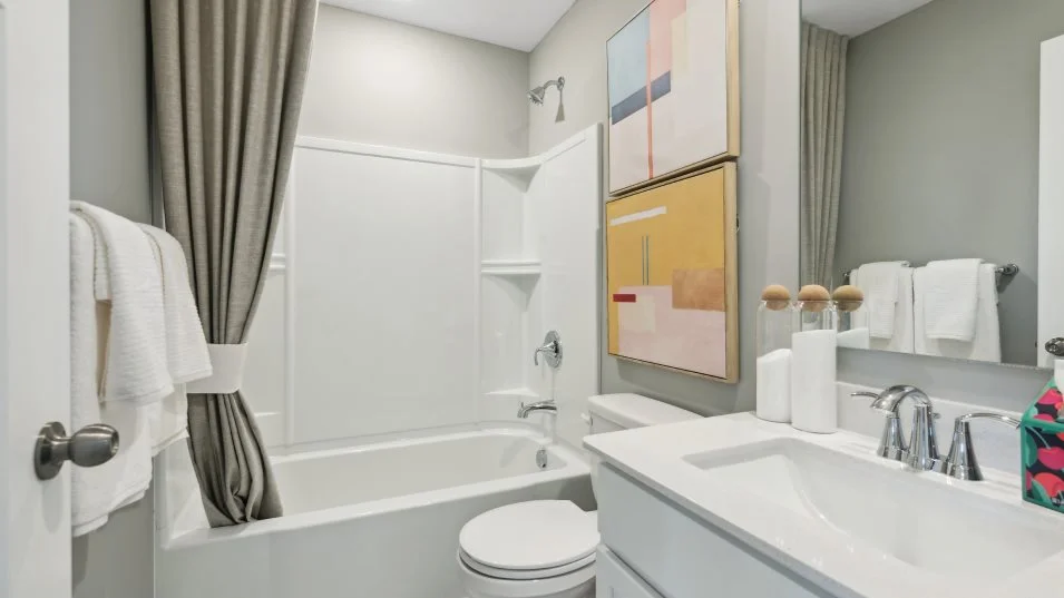 Donovan Bathroom 2