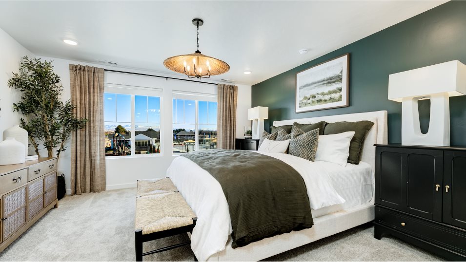 Plan 1950 Owner's Suite Bedroom
