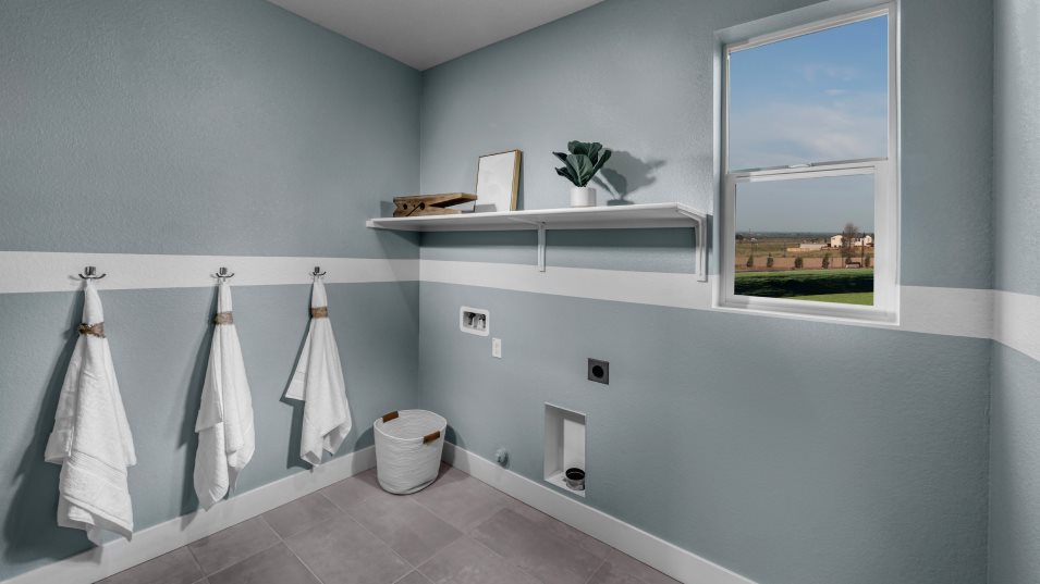 Residence H1 Laundry Room