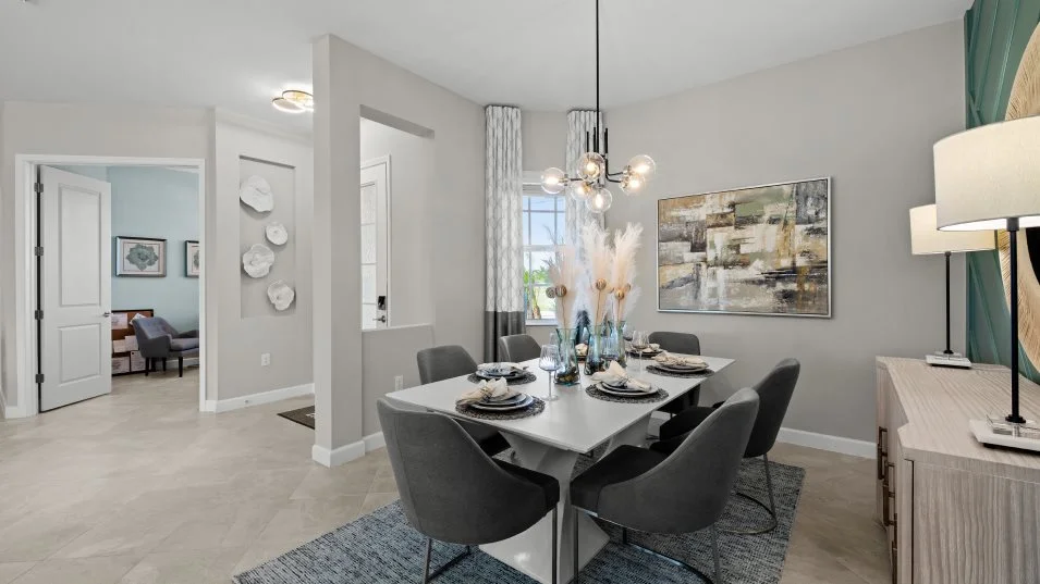 Oakmont II Dining Room