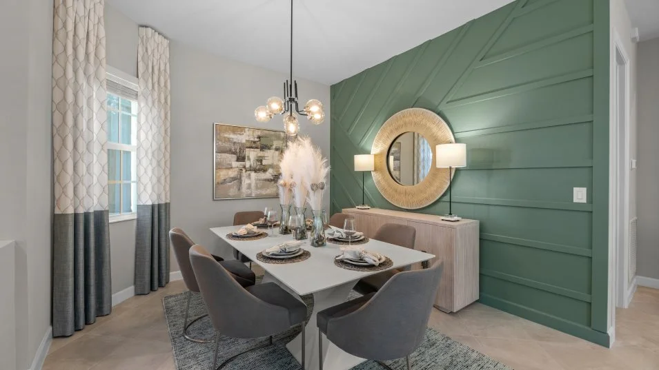 Oakmont II Dining Room