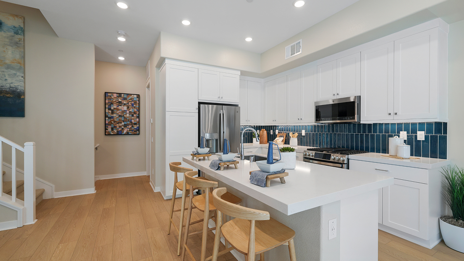 Vista Metro Heights Res2 X Kitchen 2of8 F2