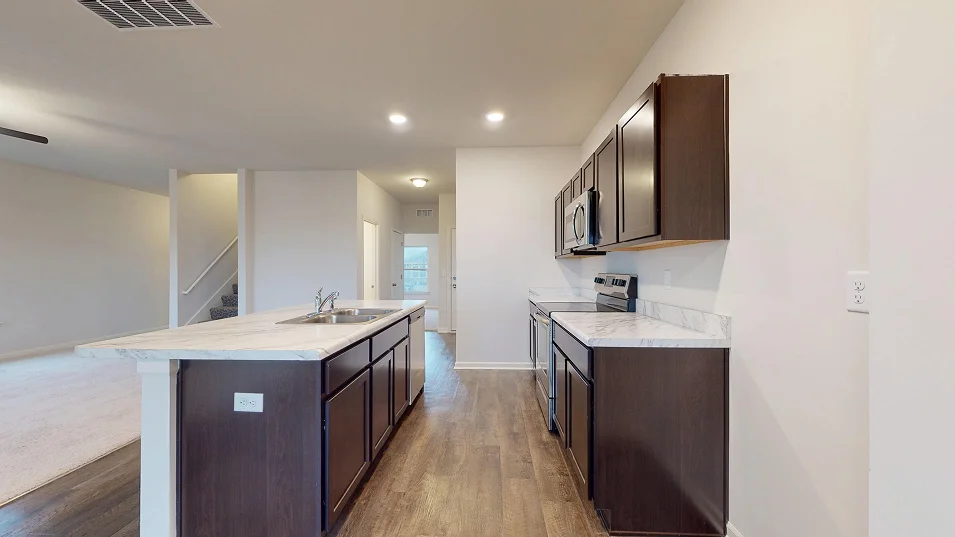 Taylor Core W650 Windsor Kitchen 2of2 F1 5 23 25