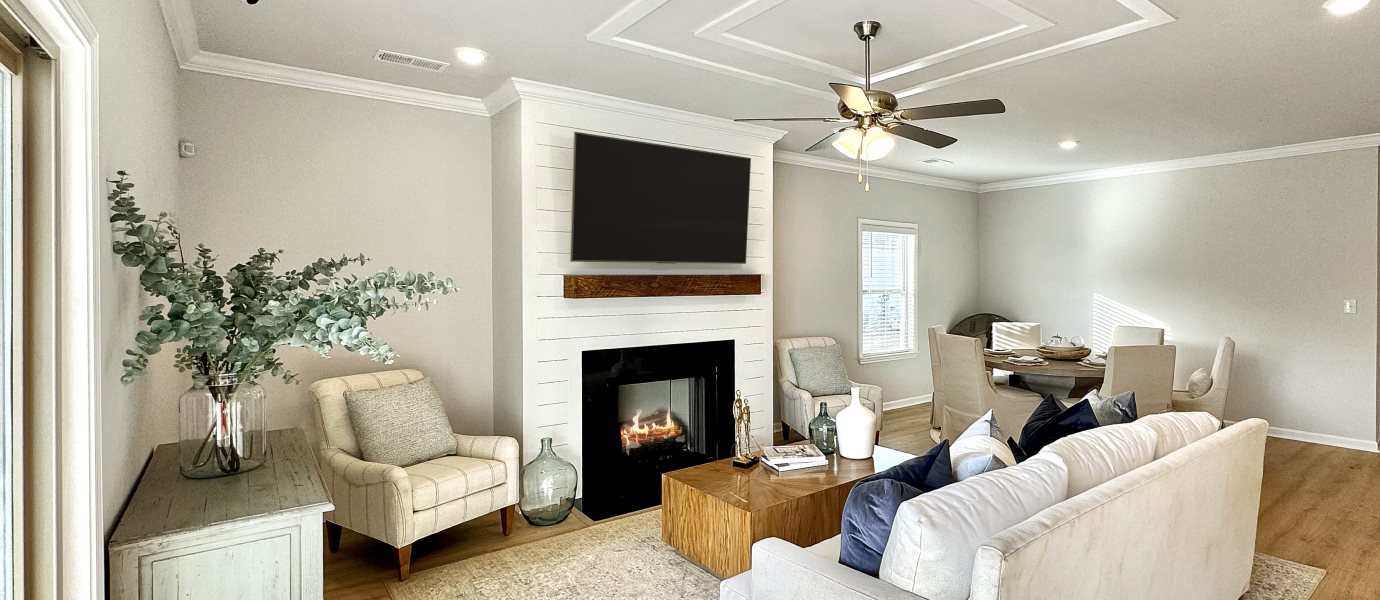 Trevi family room