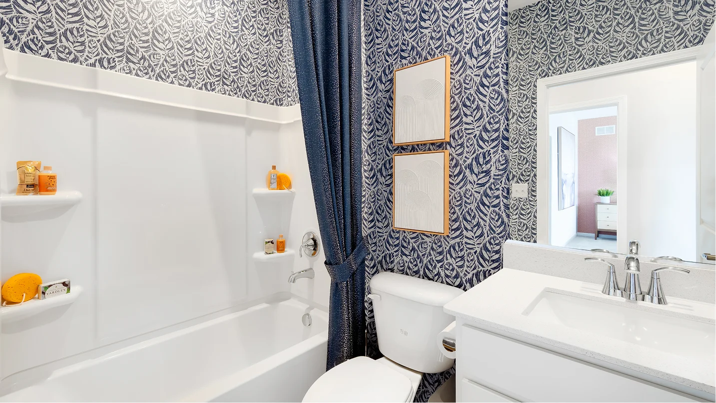 8525 Sonoma Bath2 F1 091225