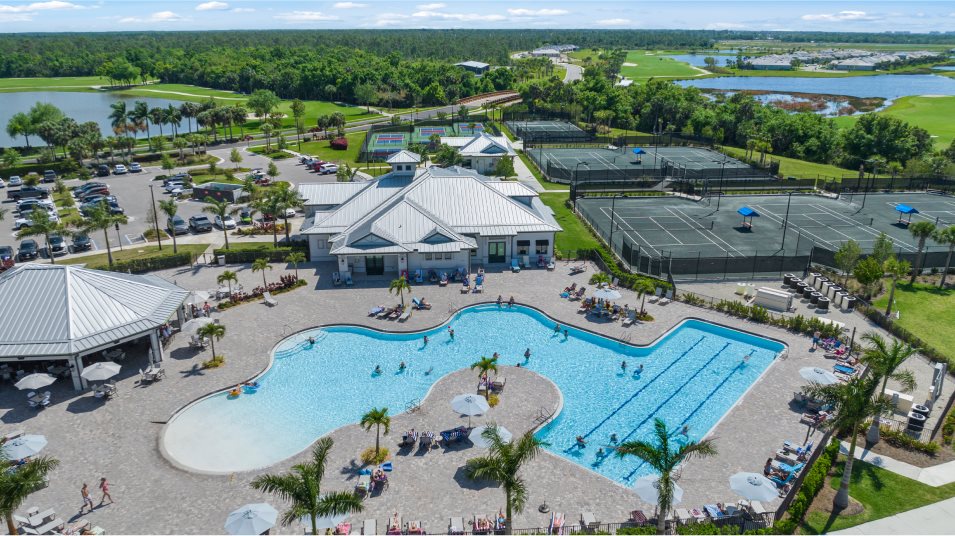 Heritage Landing swimming pool