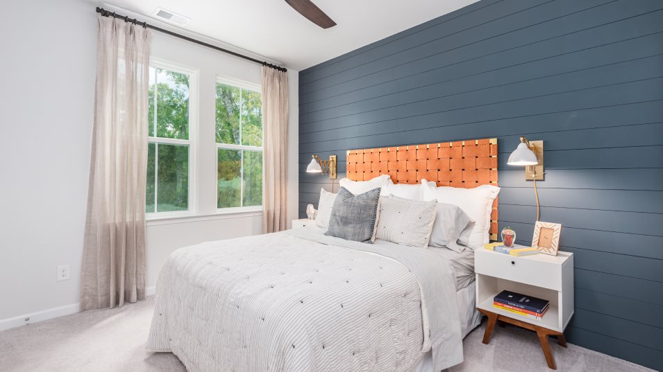 Ashley Bedroom 4