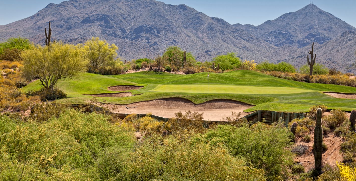 N Pic Sports Golf Desert Course