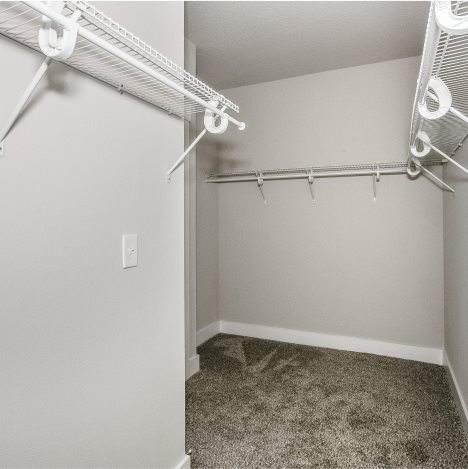 owners walk in closet