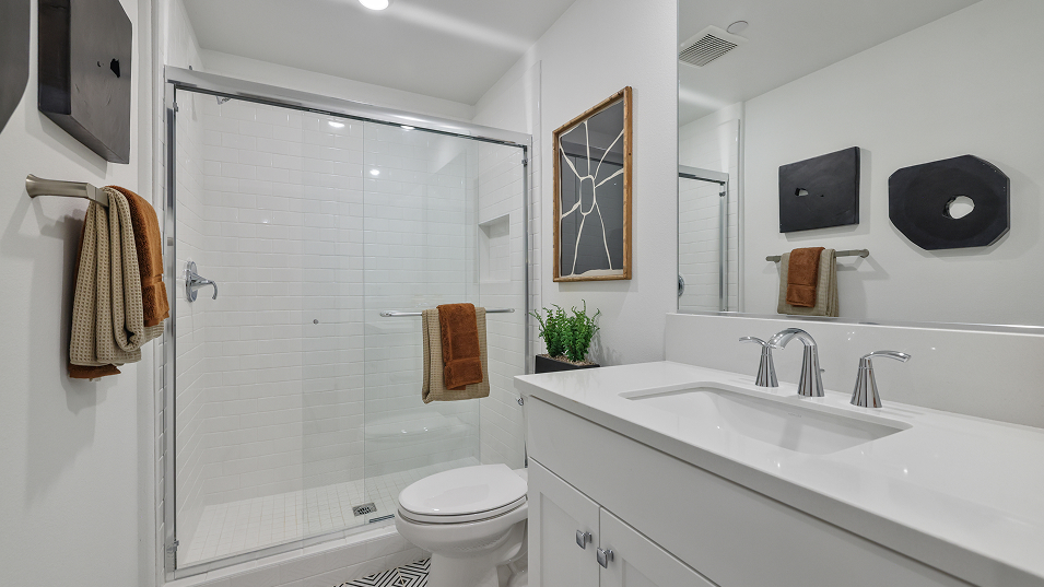 Crest Metro Heights Res3 X Bath3 1of2 F1