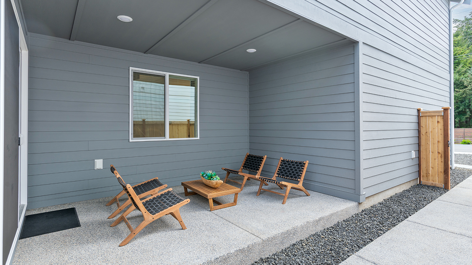 2213 Hazelwood Covered Patio F1 Base3