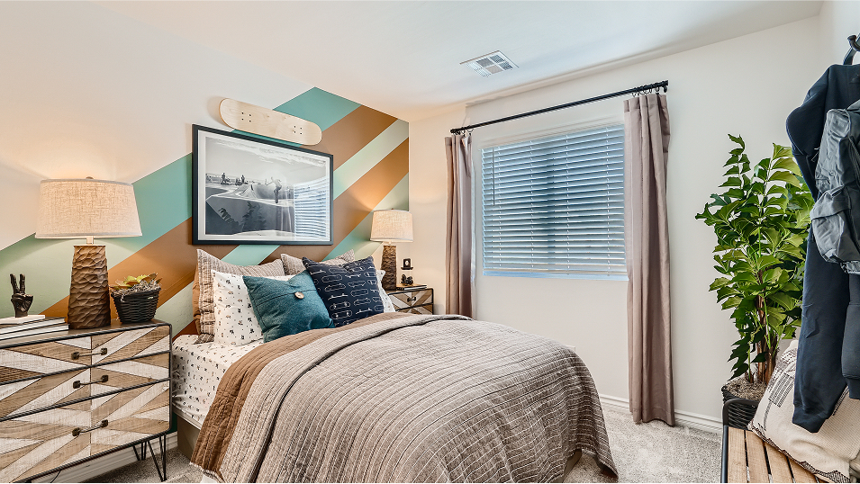 1407 Caden Bed2 1of2 F2