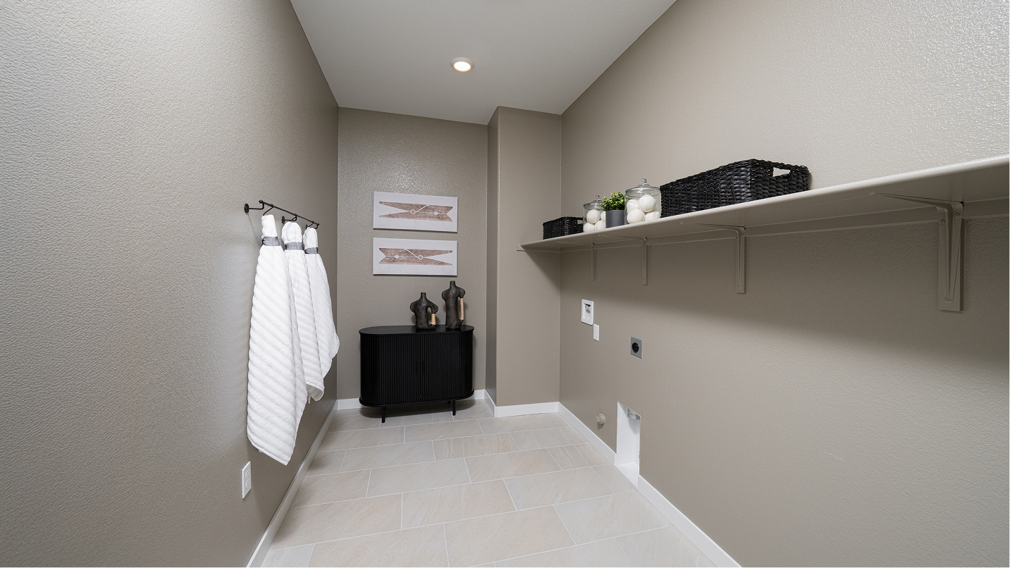 Symphony Arbor Ranch Res2693 Laundry F2