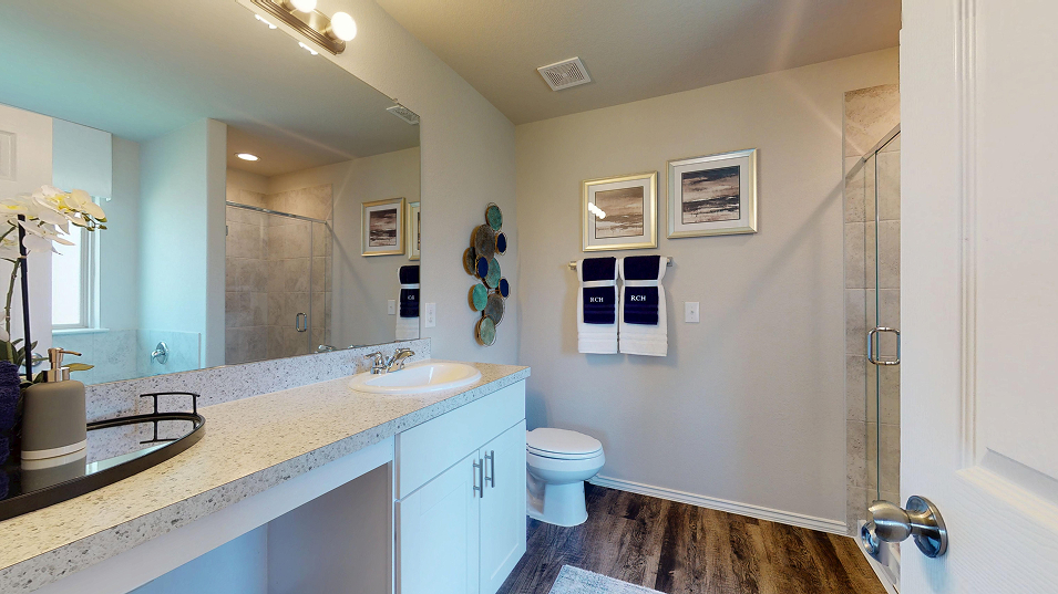 Taylor Core C960 Cypress II Owners Bath 1of2 F1