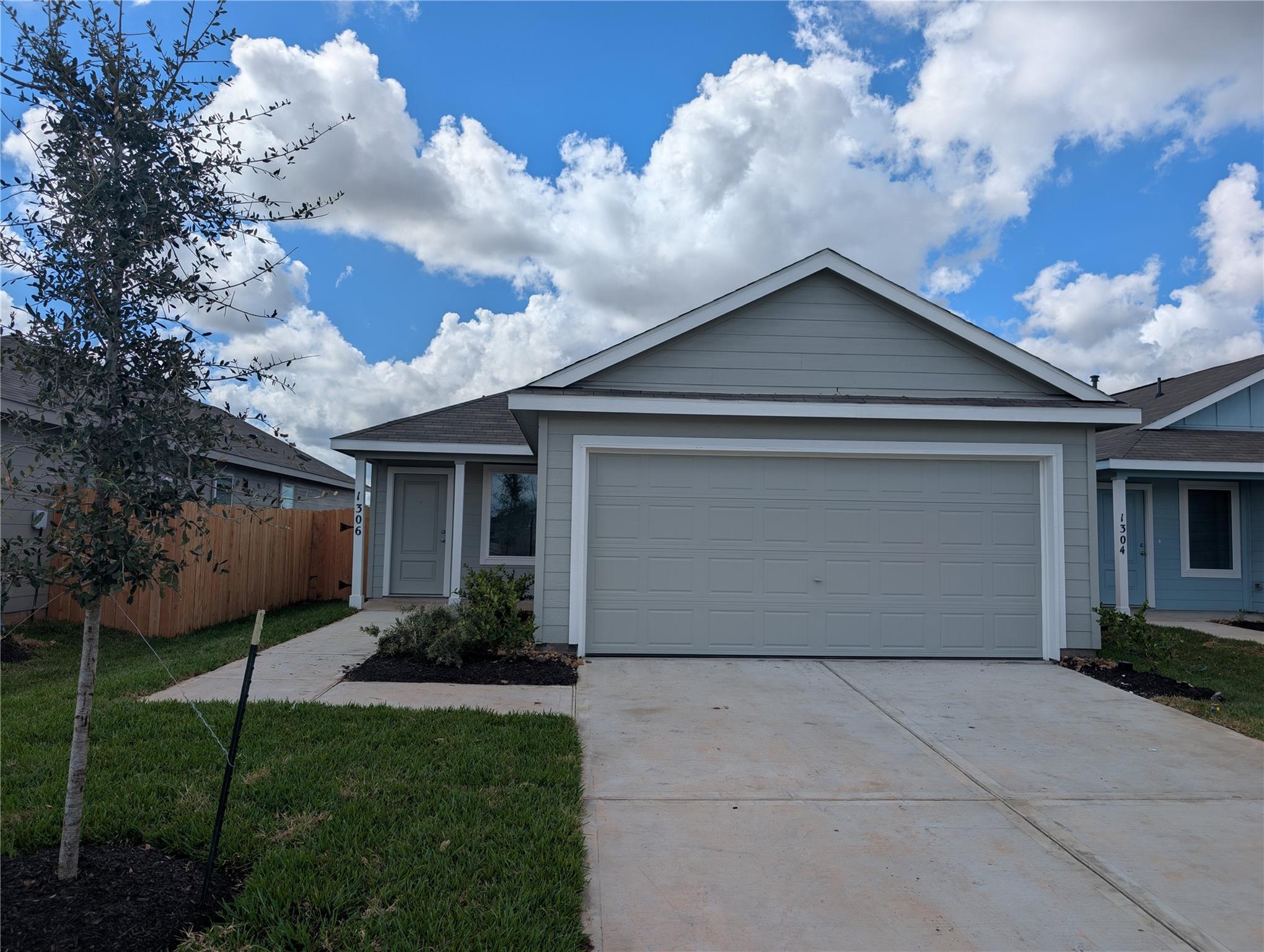 1306 Charlotte Way 