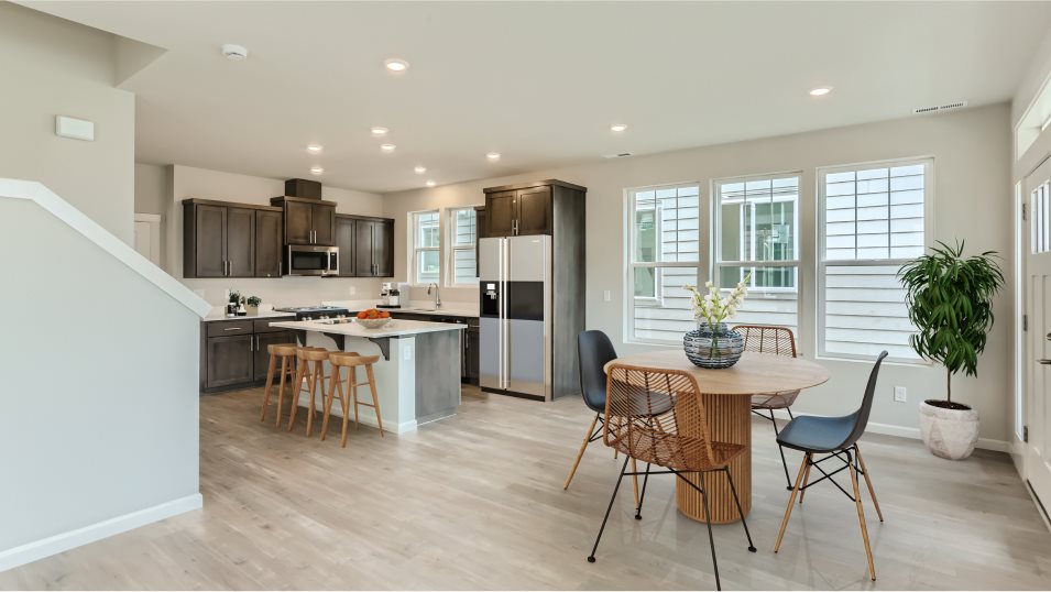 Dining nook near the kitchen and patio