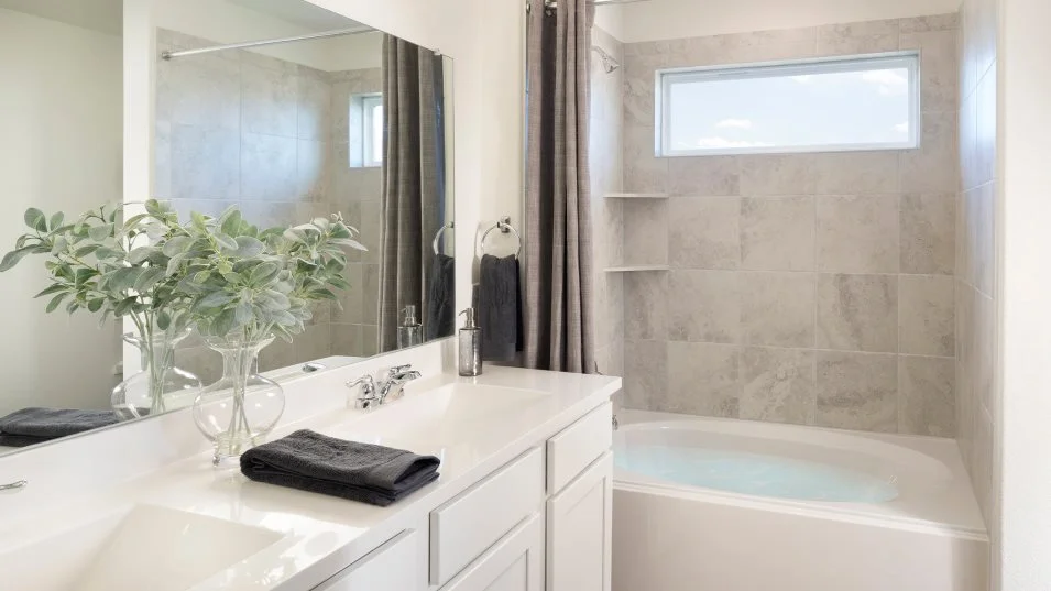 Whisper Claremont Collection Duff Owner’s Suite