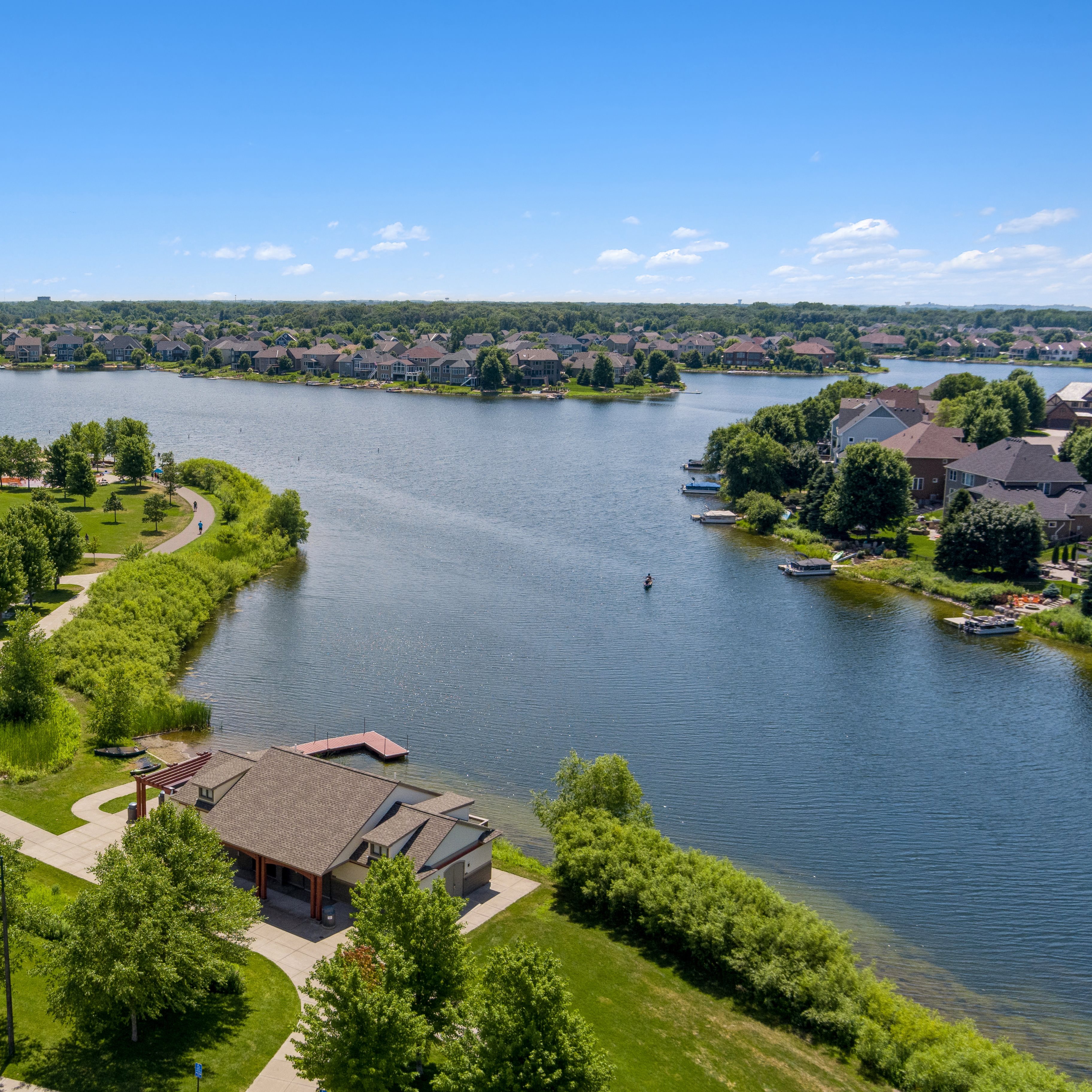Lakeside Commons