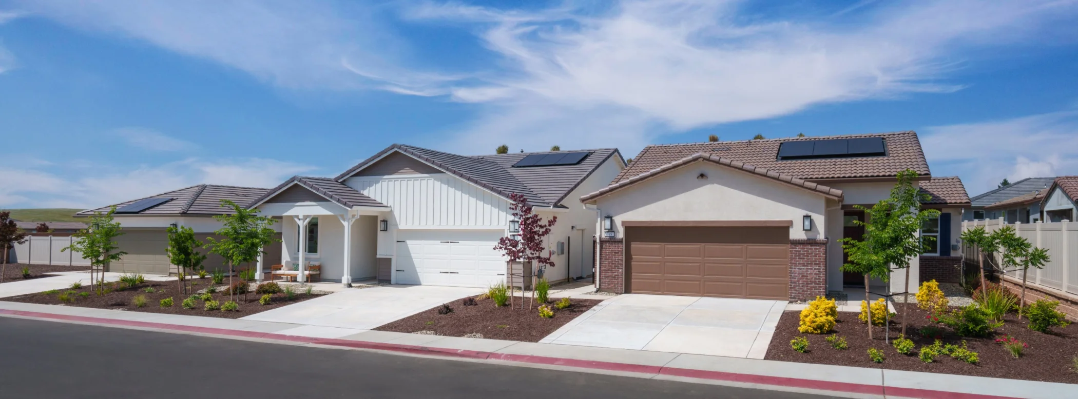 Roxbury at Heritage Carson Creek streeetscape