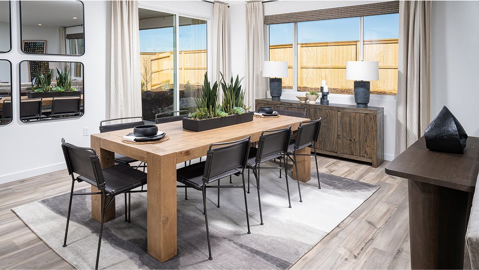 Residence 2421 dining room