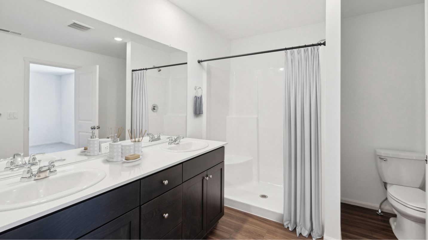 Blair Owner's Suite Bathroom