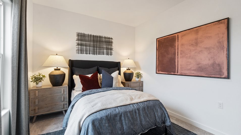 Jewel bedroom 2