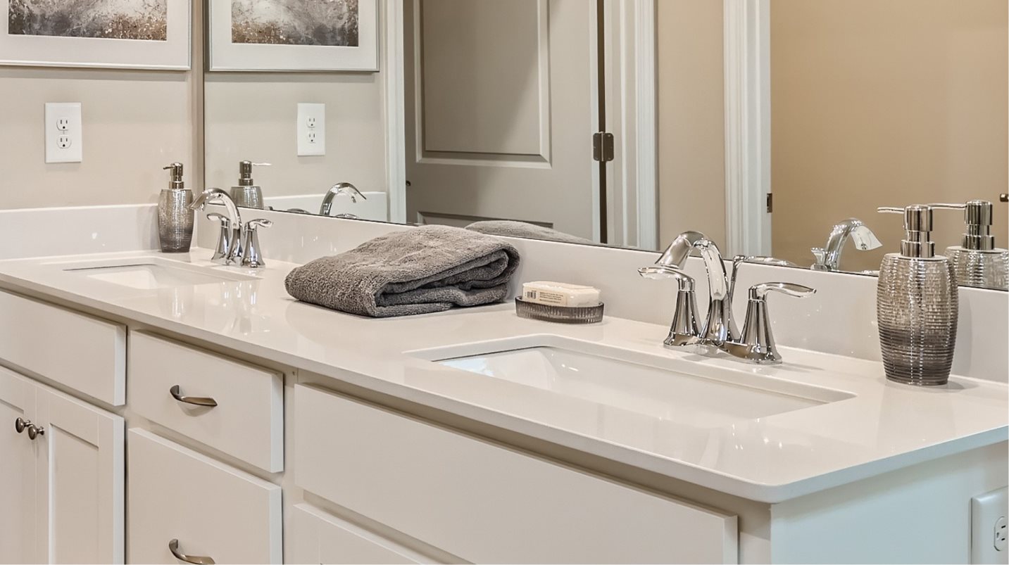 Dual sinks in owners bathroom