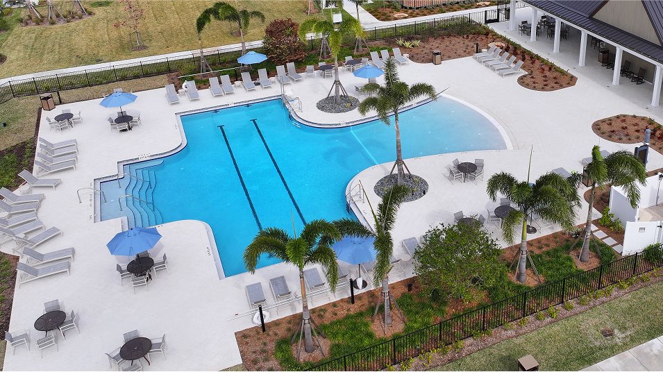 Brystol at Wylder swimming pool