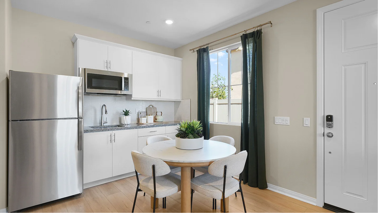 Estrella Res4 NG Kitchenette F1