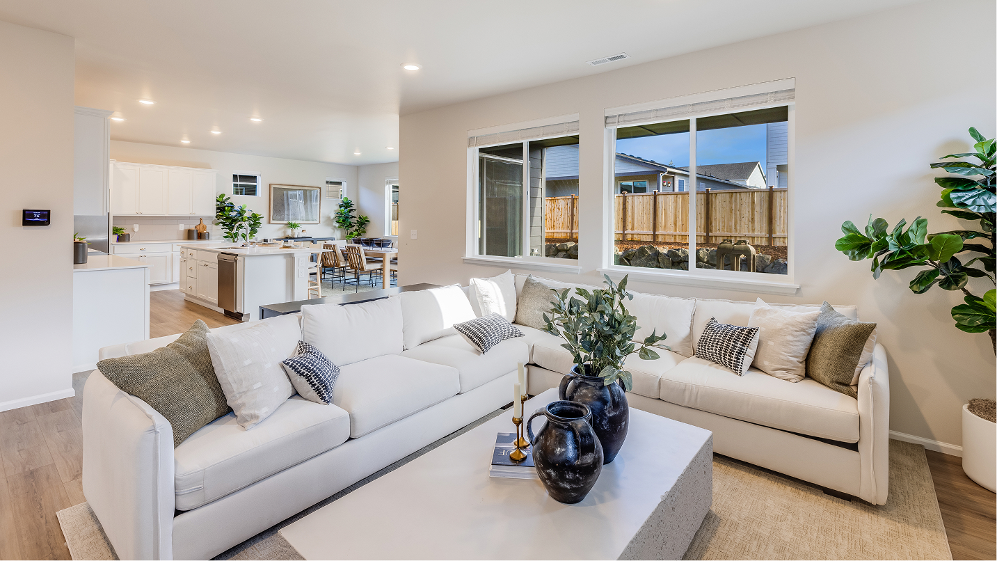 2758 Clark Great 2of3 F1