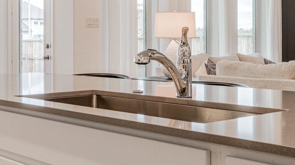 stainless steel sink