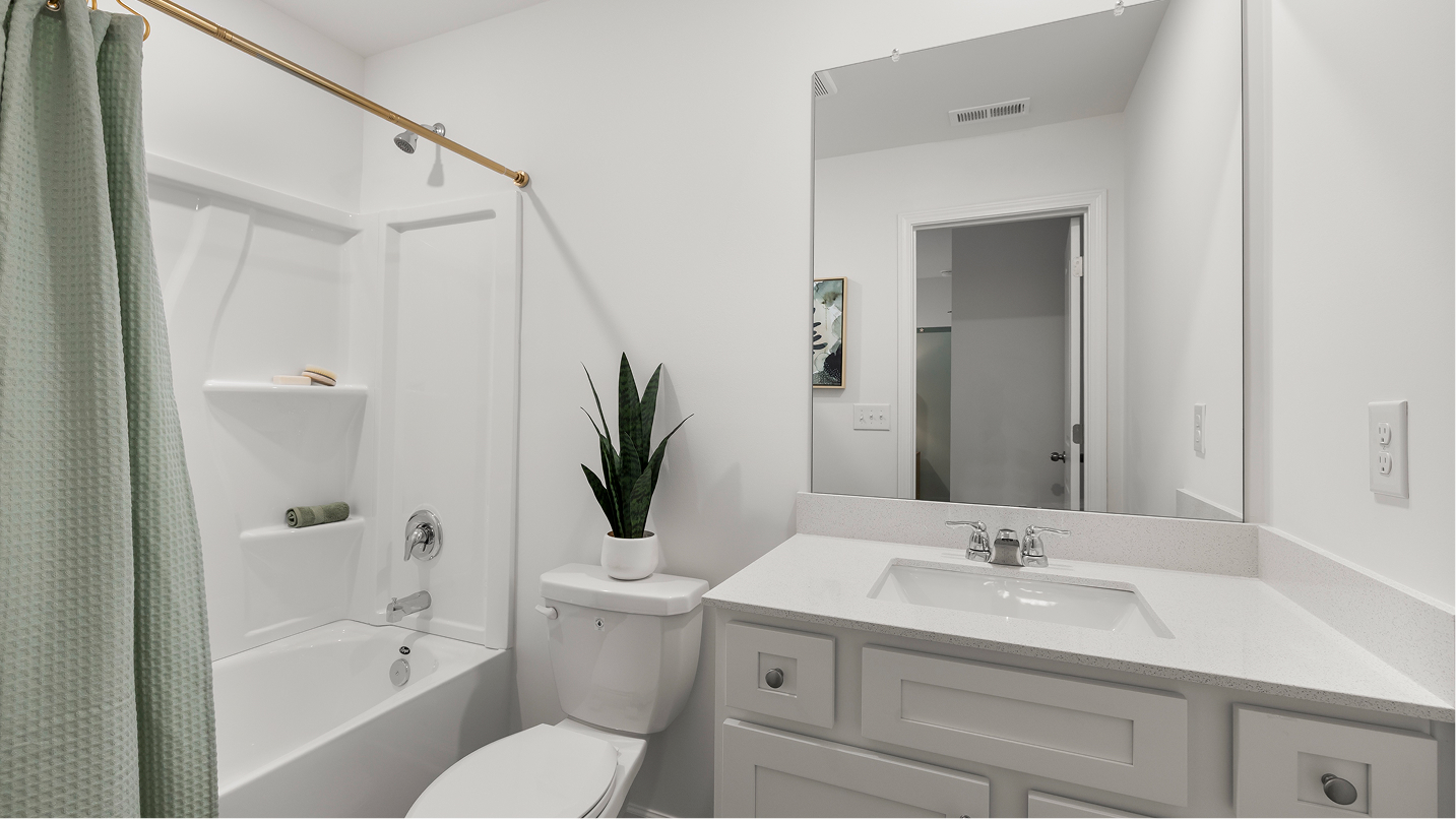 7653 Portland Bath3 F2 Base2 081225
