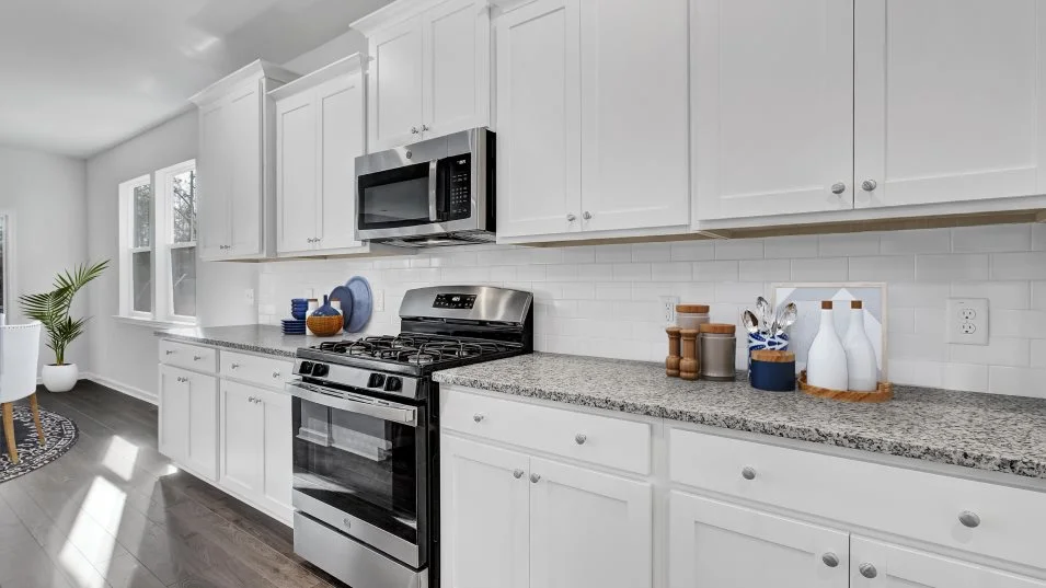 Henninger kitchen