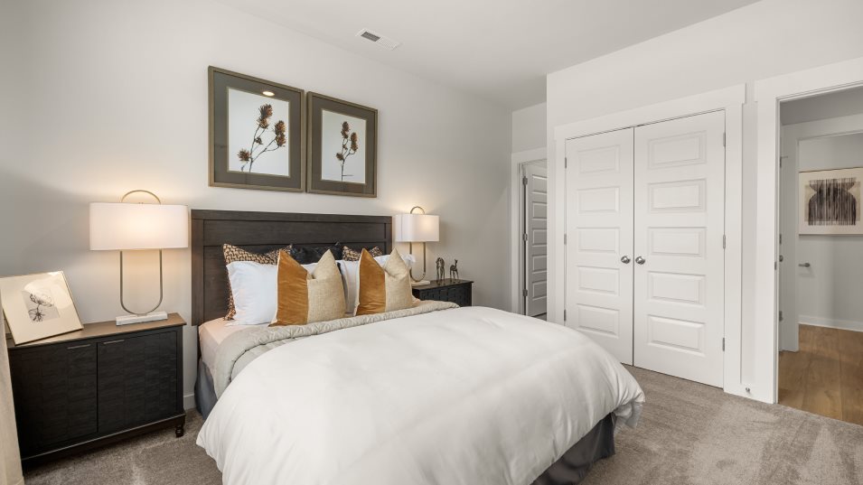 Kingston Bedroom 5