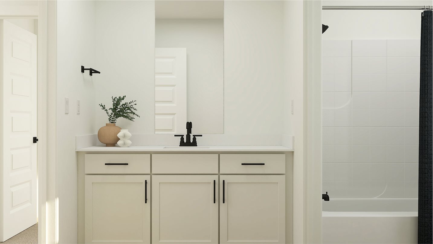 2453 Primrose Bath2 F2