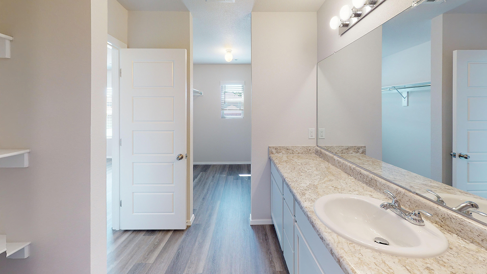 Taylor Core C030 PIC Owners Bath 1of2 F2 Base3 5 13 25